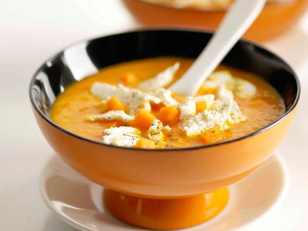 Recettes de soupes : Velouté de potiron aux écailles de fromage