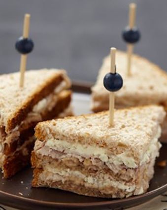 Sandwichs : Club sandwich au thon et fromage frais
