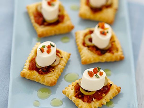 Plateau télé : Mini pizza craquante de fromage frais