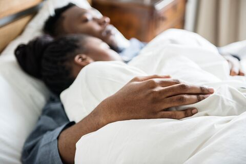 stock_Sex_Relationships_couple_1