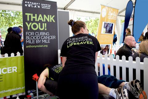 Marathon_Run_Volunteer_Massage_1920x1280