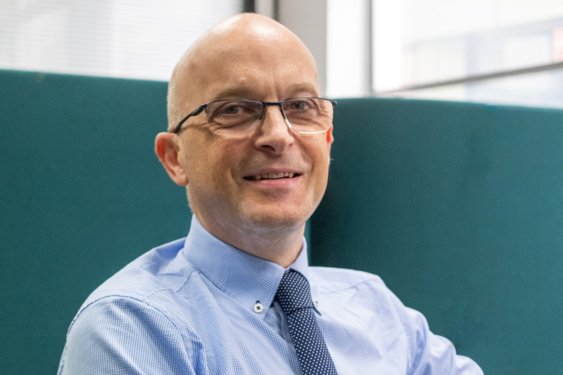 Dr Robert Danby Headshot