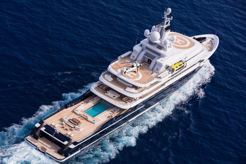 luna super yacht