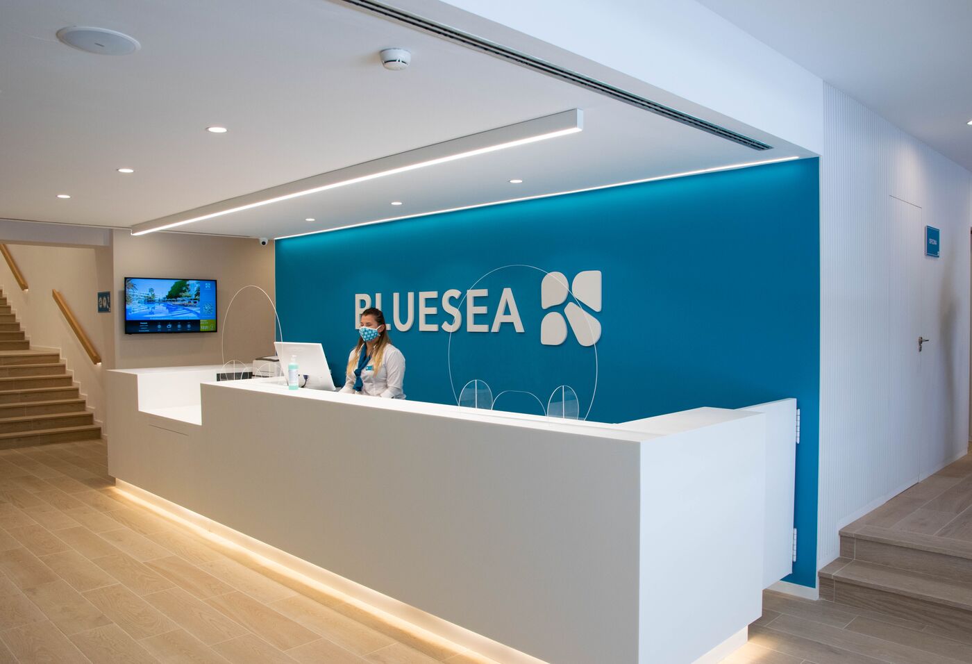 Image of Blue Sea Mediodia