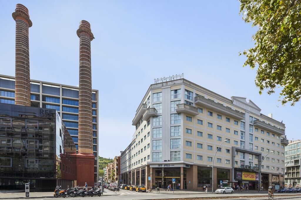 Image of Hotel Barcelona Apolo affiliated by Meliá