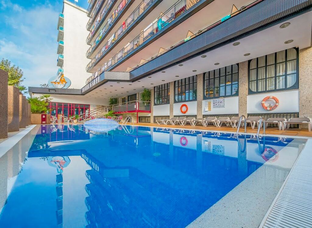 Image of Checkin Garbi Hotel