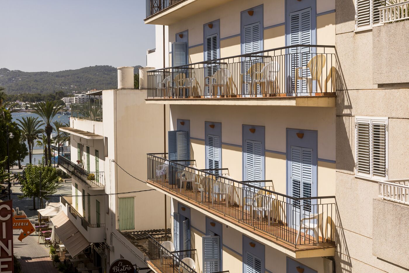 Image of Ferrer Hostal - Adult Only