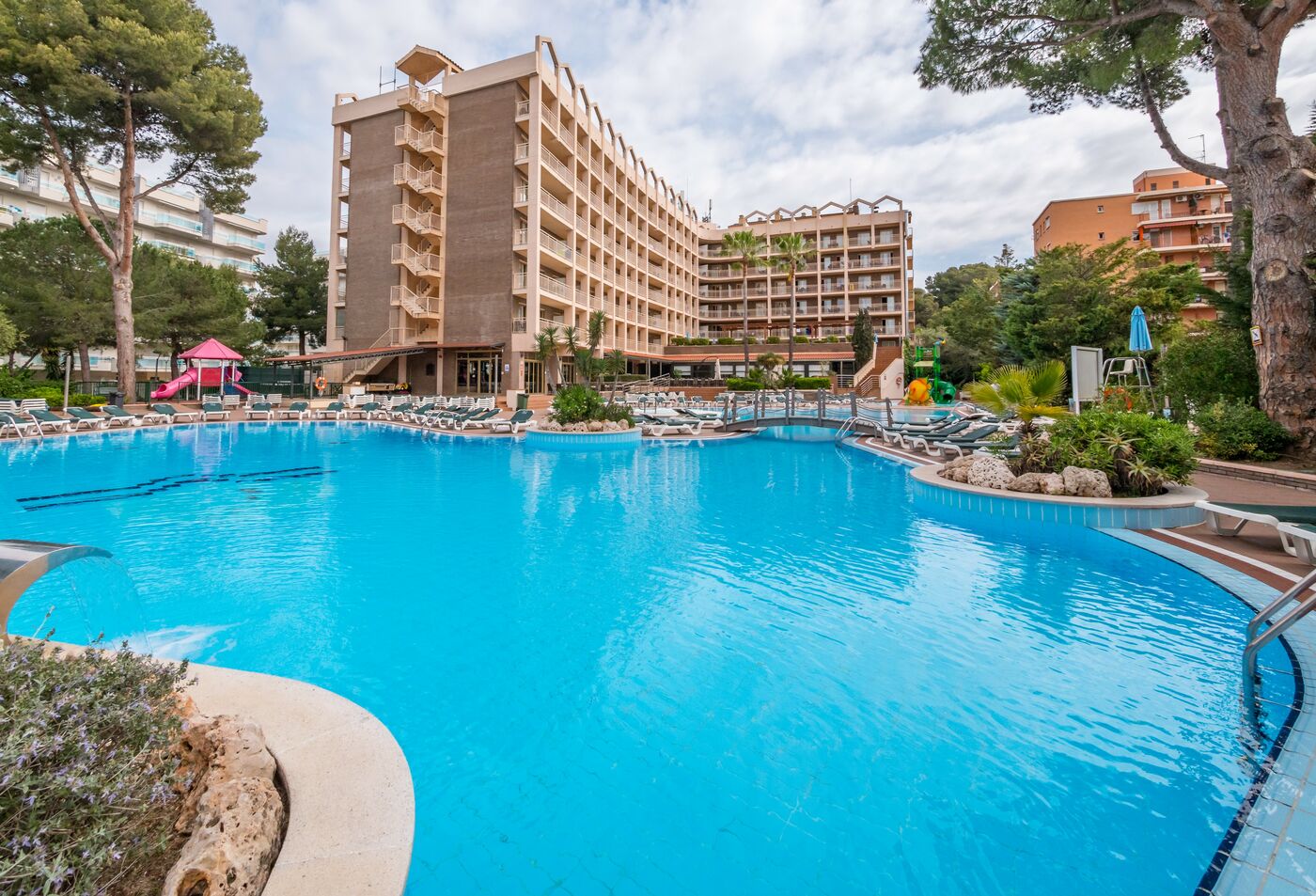 Image of Golden Avenida Family Suites