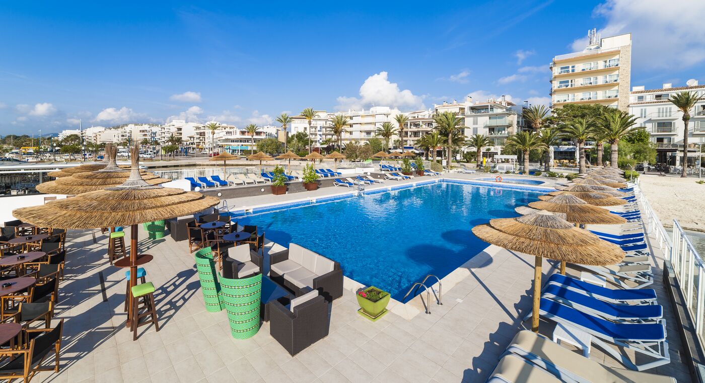 Image of Hoposa Daina - Adults Only 14+