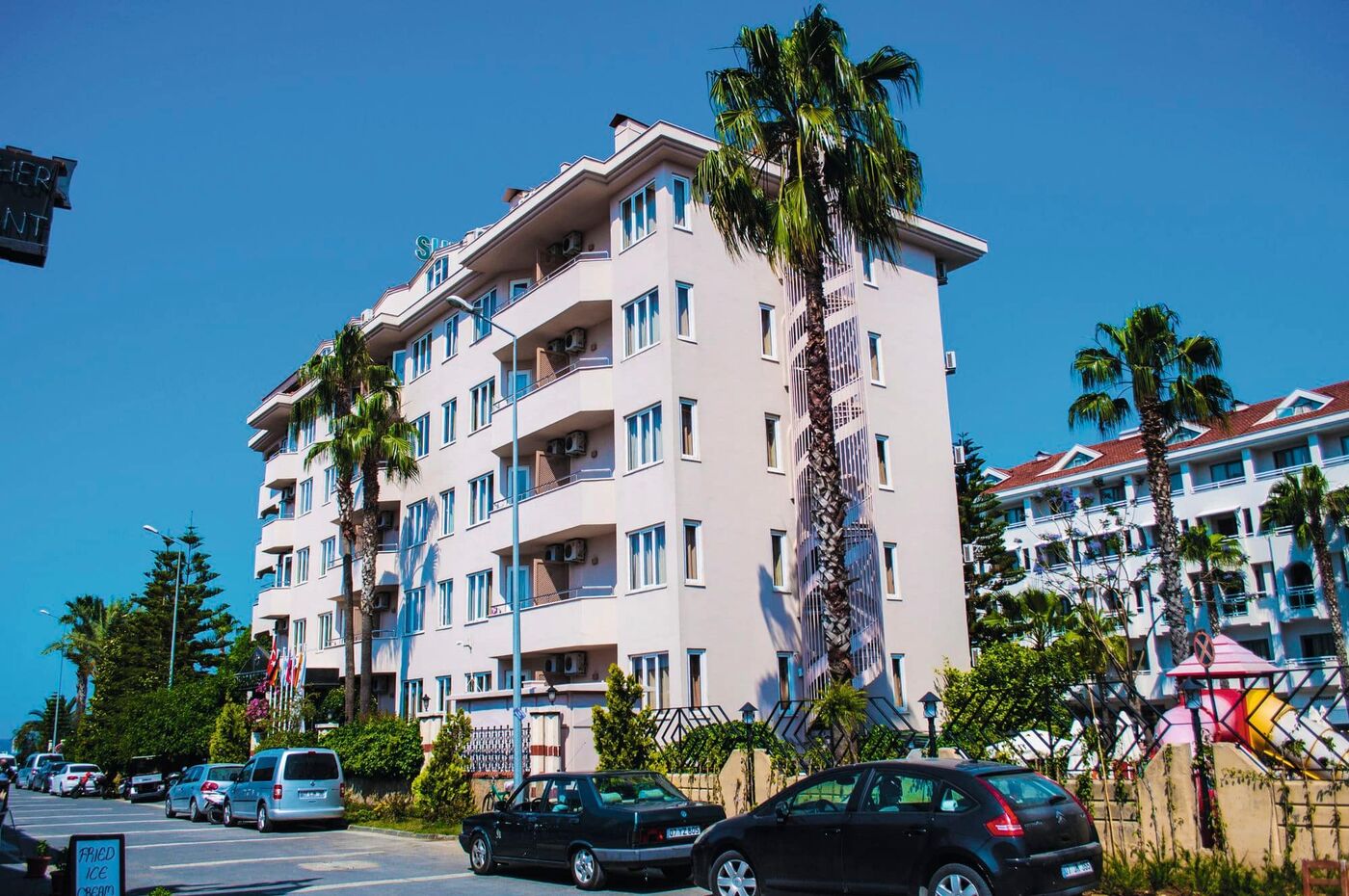 Image of Side Bay Hotel