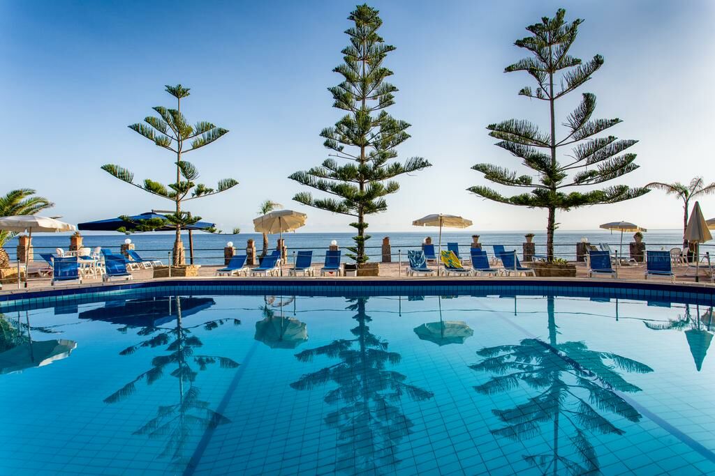 Image of La Playa Blanca