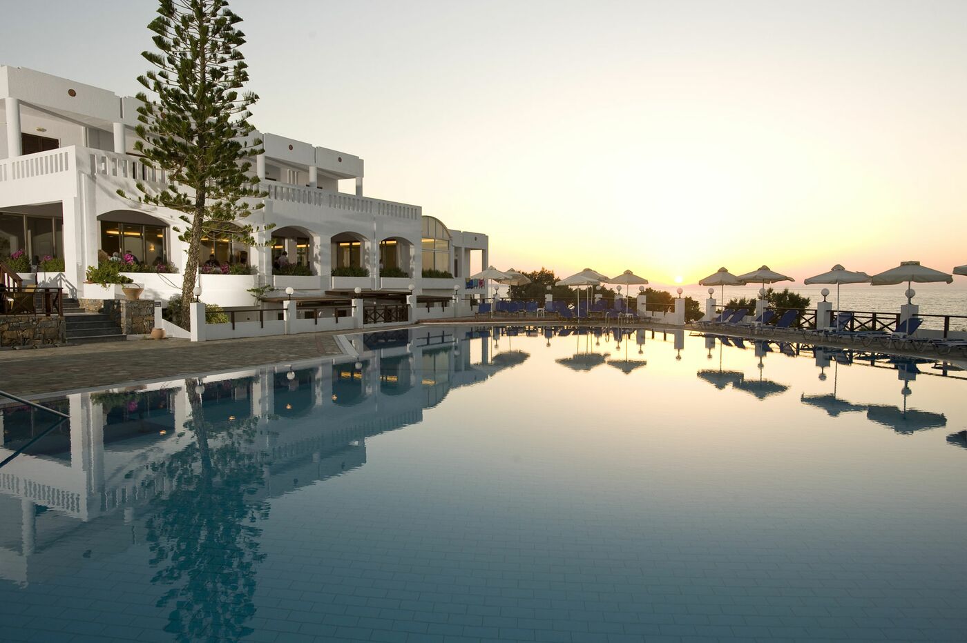 Image of Maritimo Beach Hotel