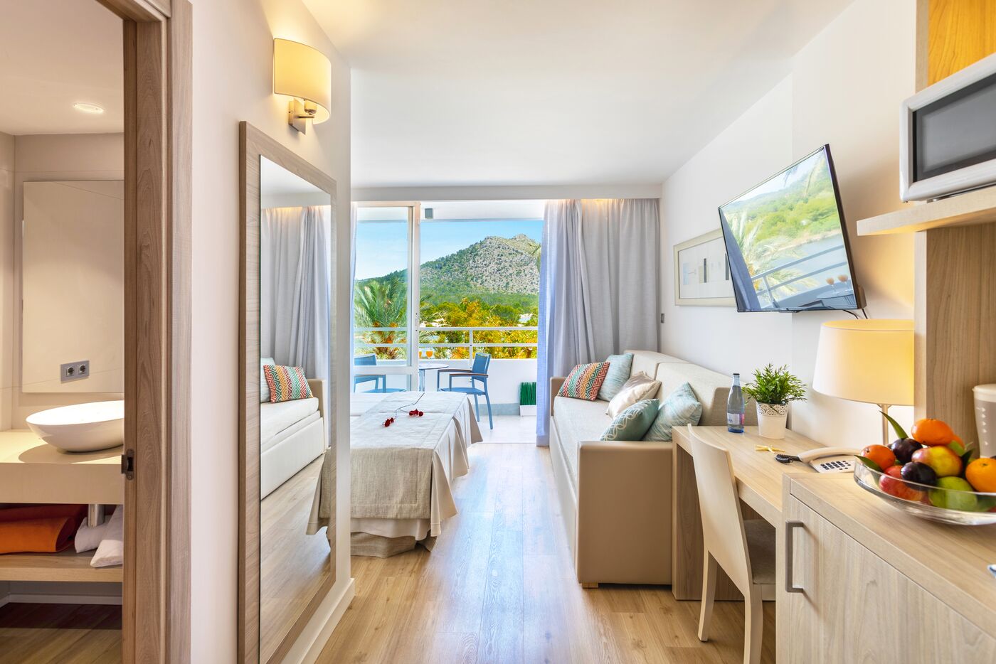 Image of Viva Eden Lago