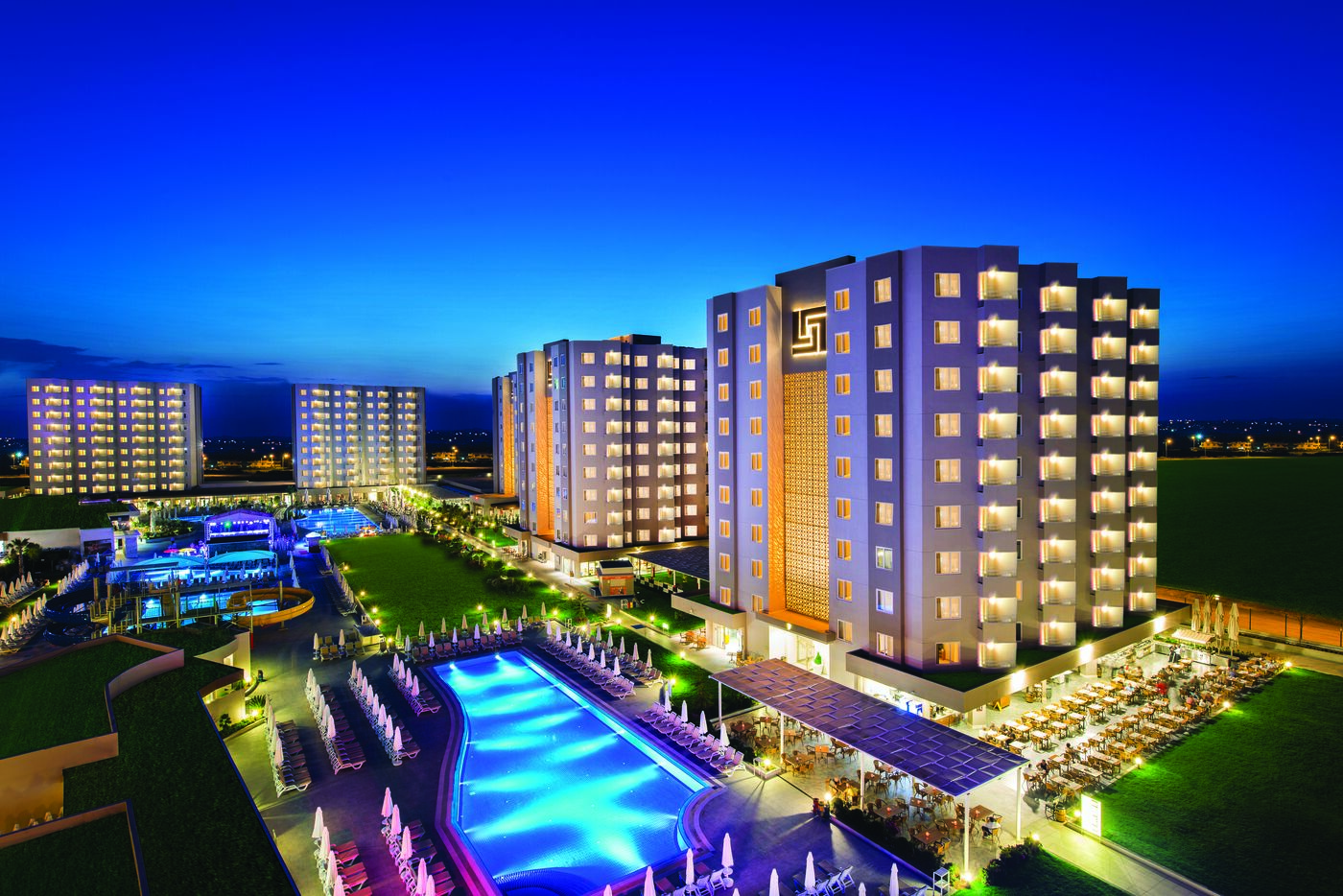 Image of Grand Park Lara