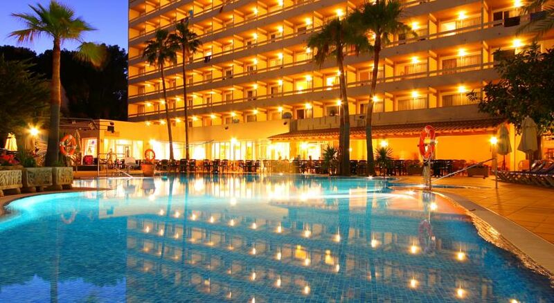 Image of Valentin Reina Paguera - Adults Only