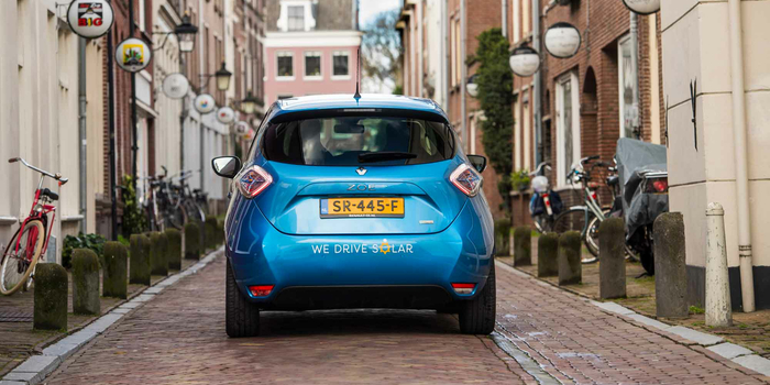 700 x 350 - H - Renault recharge bidirectionnelle