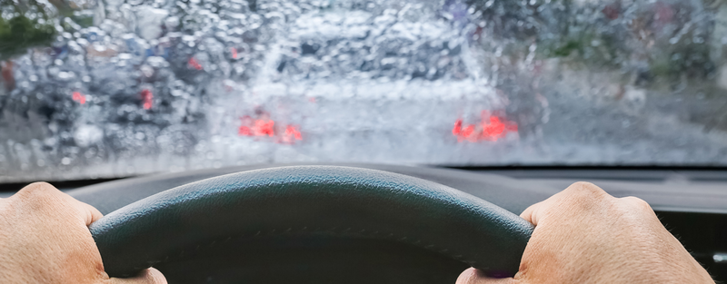 1280X500-Conduite-sous-la-pluie