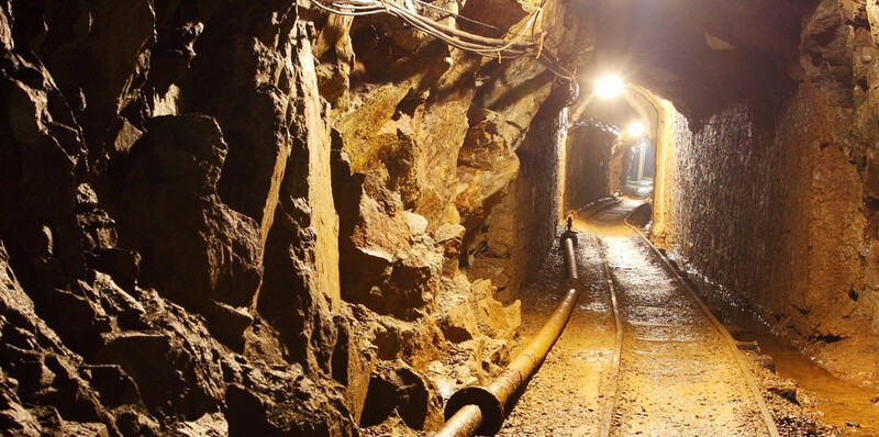 iStock_Mine_945x470v2