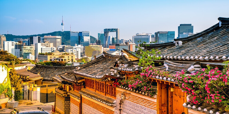 korean-buildings-old-and-new