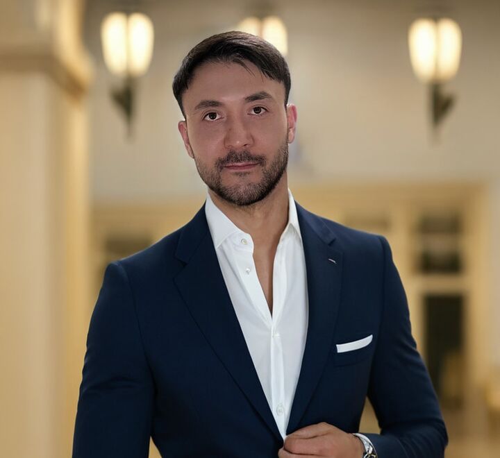 Akram Khalilov | BI