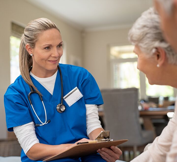 Doctors talking with each other