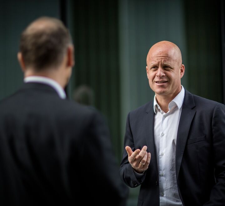 Professor Anders Dysvik (bildet) ved Handelshøyskolen BI har tatt en kollega på fersken i å gjøre en god jobb. Og forteller hvorfor han liker det han ser.