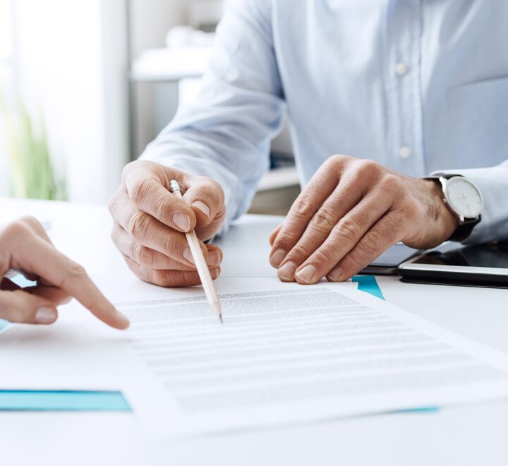 Contract signing