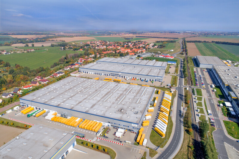 Logicor leases logistics warehouse at Prague Airport to Ecologistics