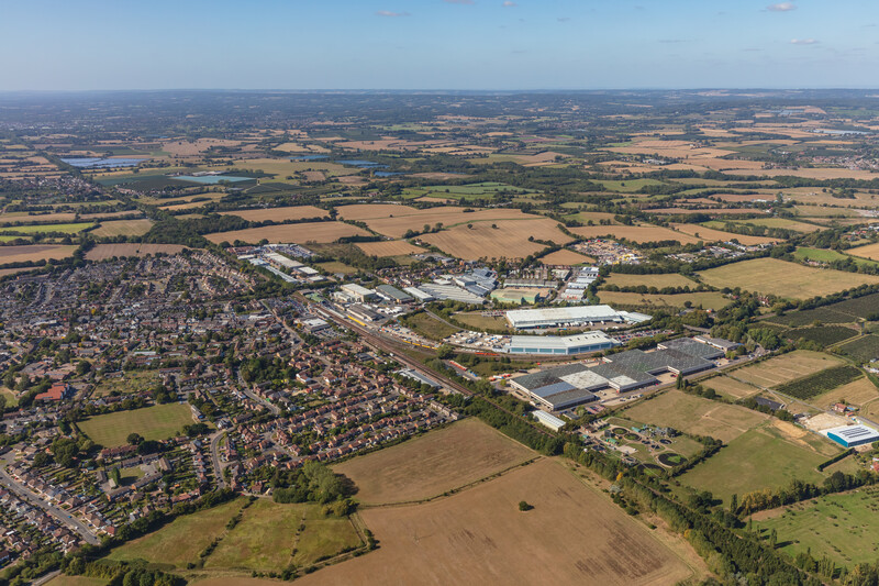 Rent a warehouse in Paddock Wood, UK Logicor