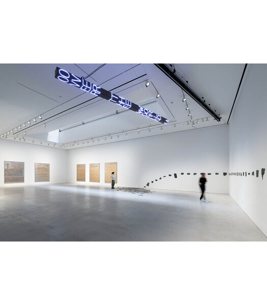 DEMENTED WORDS - Jenny Holzer Exhibition - Hauser & Wirth