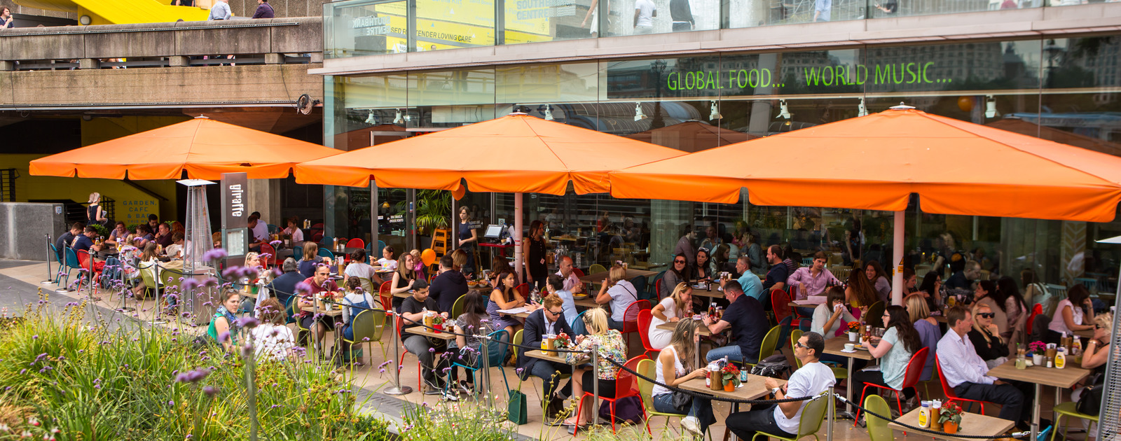 Giraffe, Southbank Centre credit Victor Frankowski Exterior view of Giraffe restaurant at the Southbank Centre