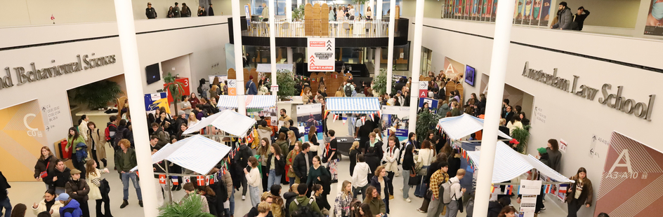 UvA Study Abroad Fair 2023, main hall, Roeterseiland, building A