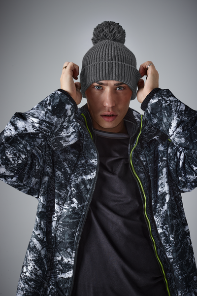 Erwachsene Unisex Kinder Jungen Mädchen Korkenzieher Pom Skimütze Hut - 2 Größen