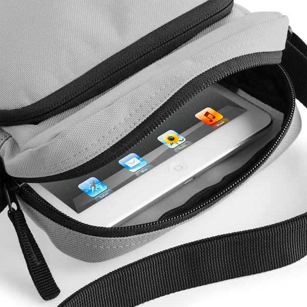 BagBase Borsa A Tracolla Regolabile BG30 - Mini Messenger Per IPad E Tablet, Marina Francese, Poliestere 600D