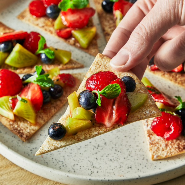 FRUIT SALS WITH CINAMMON CHIPS_SALSA DE FRUITS ET CHIPS SUCRES A LA CANELLE_SQUARE.tif