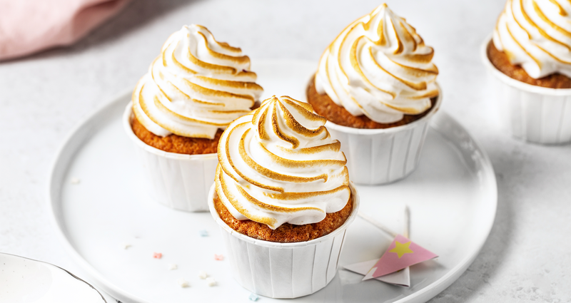 Cupcakes With Meringue-1920x1020.tif