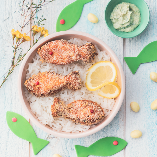 RECIPE OF THE MONTH_APRIL 2022_COOKING WITH KIDS _COOKEO_SALMON NUGGETS SQUARE.tif