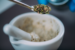 Grinding Cosmetic Ingredients Using Mortar and Pestle