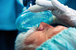 Anesthesiologist doctor anesthetized a surgical patient in hospital.