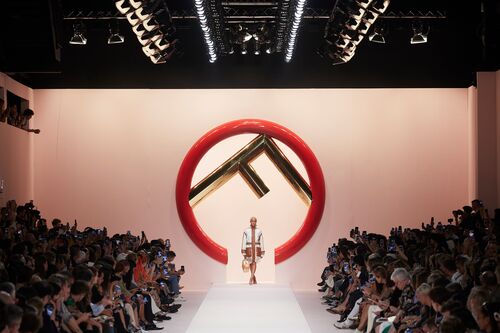 Fendi W SS/19